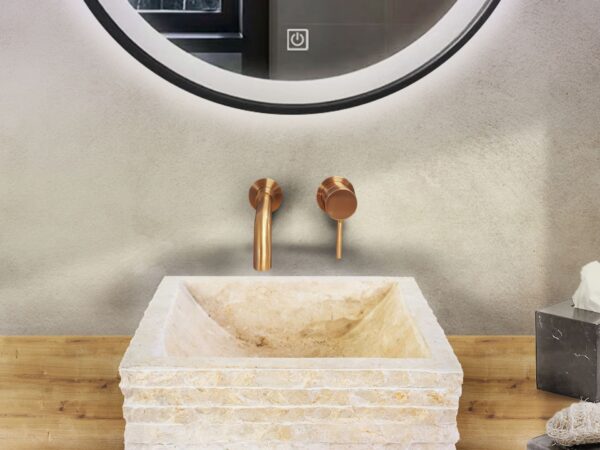 VASQUE A POSER CARRE ALUR EN FORME DE TUBE - CREME 40X40X15CM